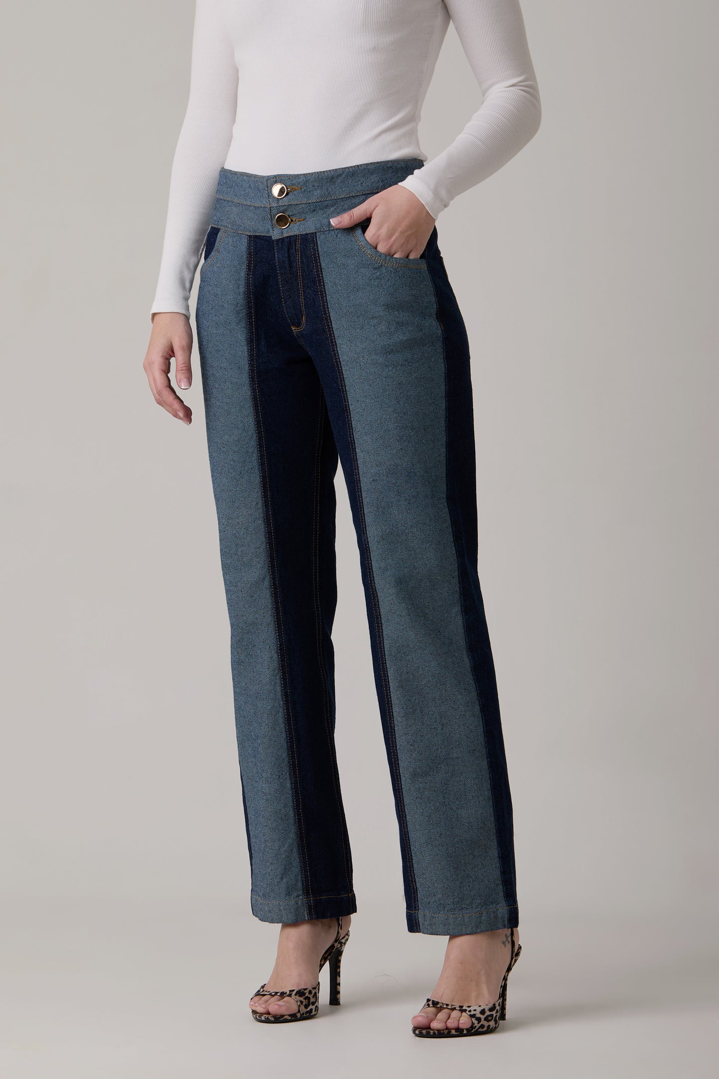 THE DONNA JEANS
