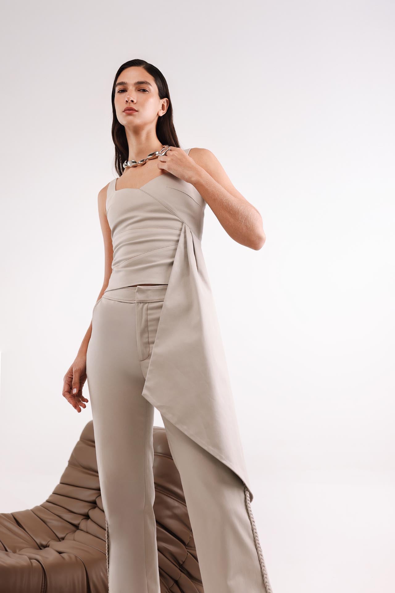 THE DAKOTA TOP