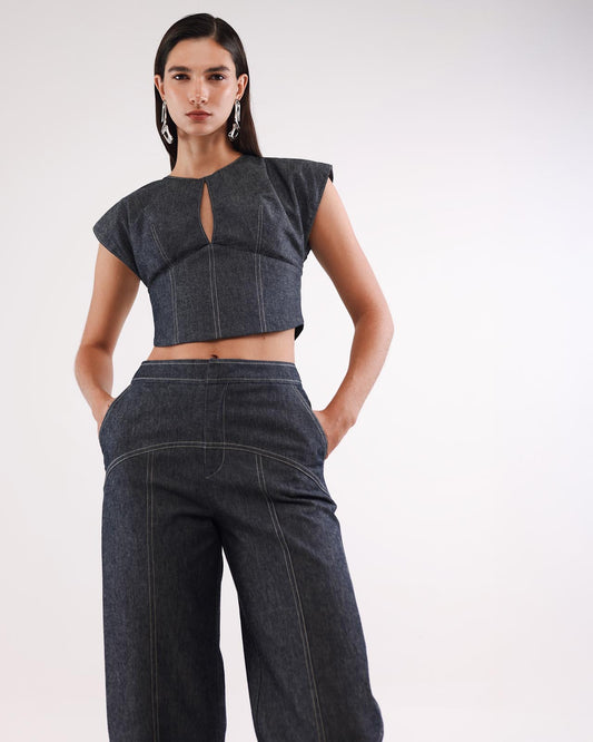THE NICOLA TOP